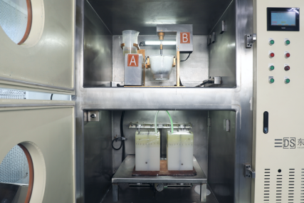 vacuum casting machine working